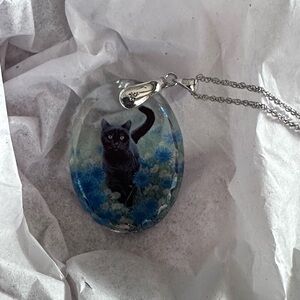 Necklace and earrings pair with .925 silver engraved